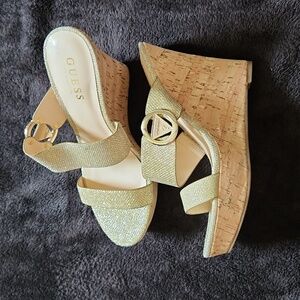 Guess gold wedges 7.5